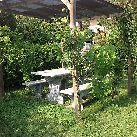 Villa Degli Aceri Сорико Екстериор снимка